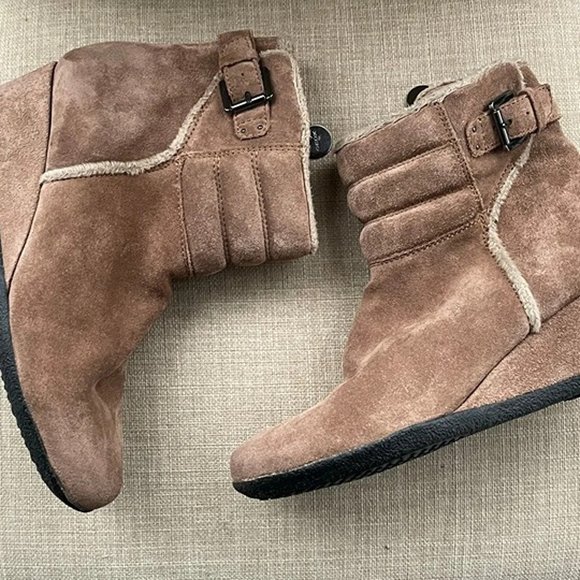GEOX Women Boots Wedge Shoes Tan Suede Leather Upper W/ Fur Inside Size 39 8.5US - Picture 3 of 11